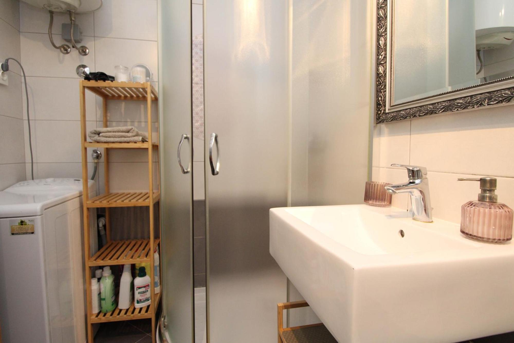 Studio Stella Apartment โรวีน ภายนอก รูปภาพ